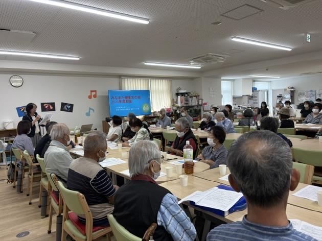 友の会の総会を行いました。